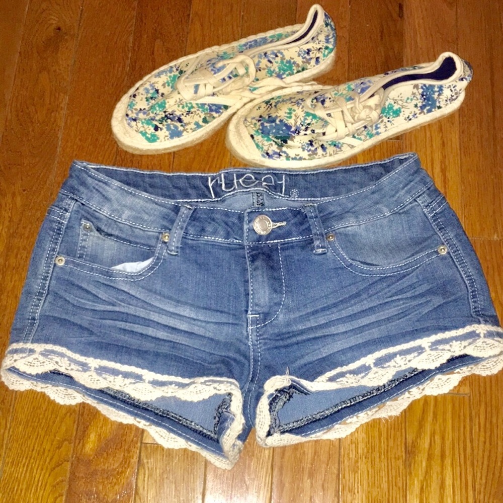 💥rue 21 🔥shorts - Picture 1 of 6